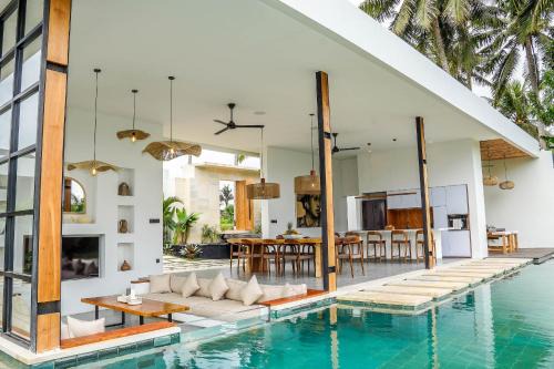Kedewatan Villa | Discover Villa Rene: Nature Retreat with Oceanfront Views