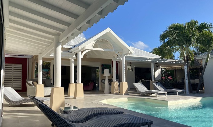 Saint-Francois Villa | Experience Villa Uhaïna: Zen Oasis with Ocean Views