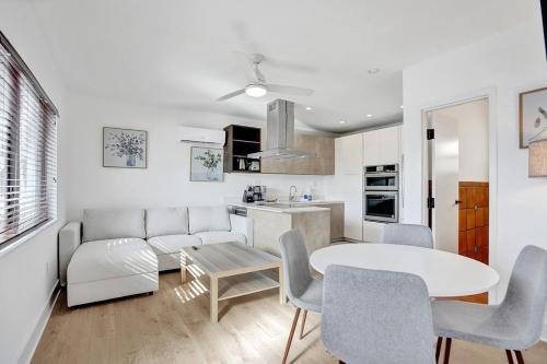 North Beach Apartment | Discover Waves On Walnut #3: Pet-Friendly Retreat Awaits