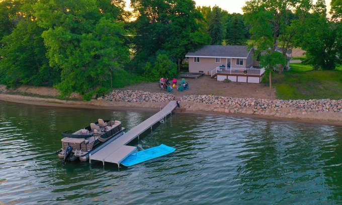 Battle Lake House | Discover West Battle Lake: Amazing Grace Etta Beach Retreat