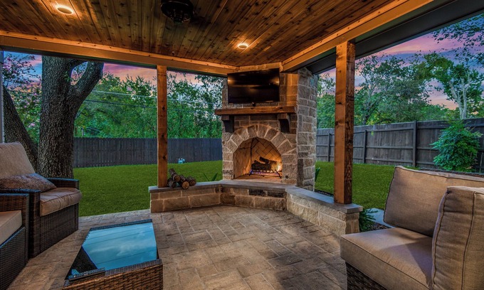 Plano House | Family-Friendly Getaway in Downtown Plano with Pool & Spa