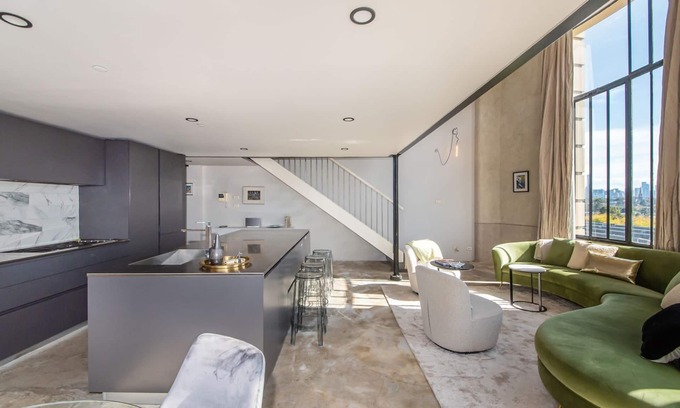 Prahran Apartment | Stylish New York Apt with Pool in Iconic Prahran Central