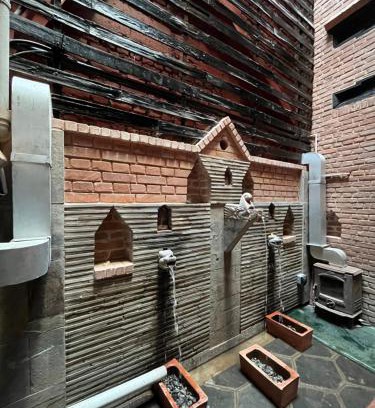 Thamel House | Pet-Friendly Comfort at NEWA:INN with Morning Breakfast