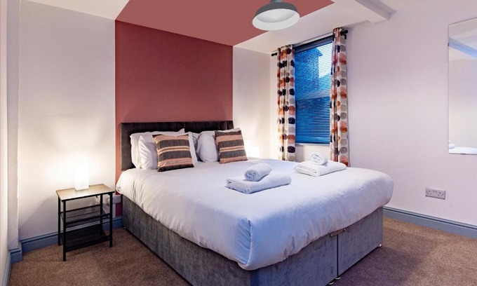 Newark Apartment | Convenient Newark Apartments with Parking for Contractors