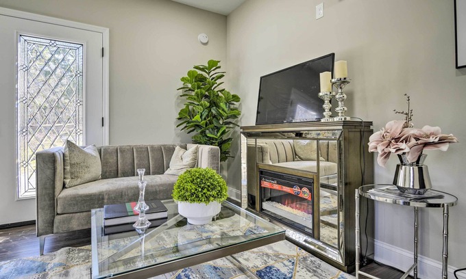 Newark Apartment | Convenient Newark Rental Steps from University of Delaware!