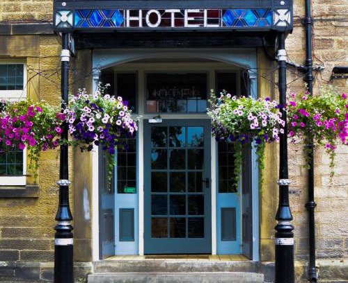 Rothbury Hotel | Discover Newcastle House Rothbury: Pet-Friendly Retreat