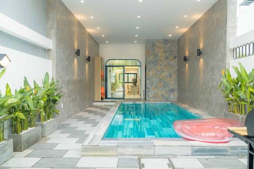 Ngu Hanh Son Villa | Newly built 4-story private structure by floor villa and duplex room