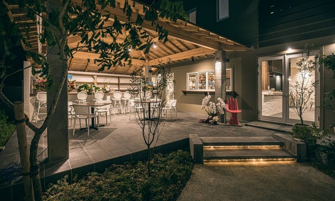 Maeda Hotel | Modern Ocean View Condo with Pool & BBQ in Okinawa