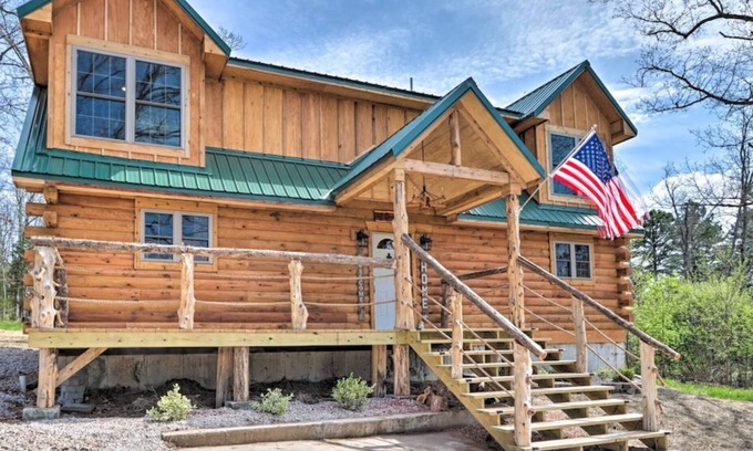 Cuba Cabin | Relax in a New LOG Cabin: Golf, Hike & Lakeside Fun!