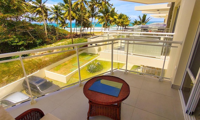 Cabarete Condo | Beachfront Retreat: Guest Rated 10/10 with Pool & Spa