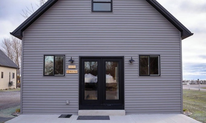 Linwood House | Newly Built - Saginaw Bay Patriot Point