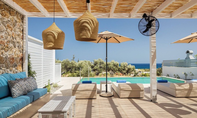 Gennadi Villa | Stylish 2-Bedroom Villa Pollux with Private Pool Awaits