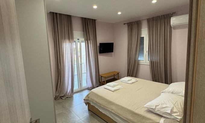 Porto Rafti House | Newly-built Villa, ideally located near the Sea and the Airport!