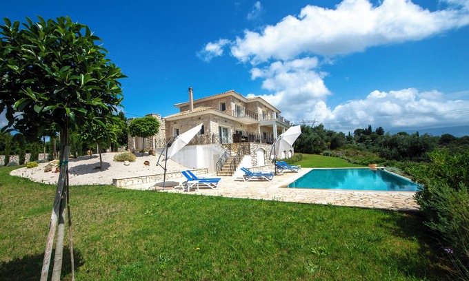 Poulades Villa | Newly built villa w/panoramic sea views in Corfu - Villa Balatsinos