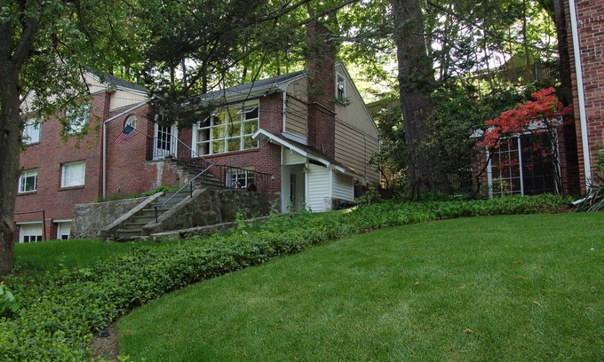 Newton Center Apartment | Cozy 4BR Retreat with Pool, Lake View & Free Parking