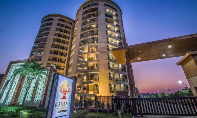 Vrindavan Apartment | Modern Studio Apartment with Pool and Breakfast Included
