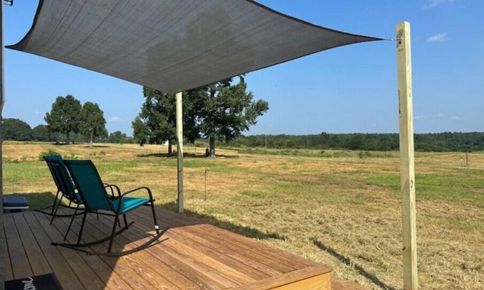 Lake Oconee House | Cozy Tiny Home Retreat Just 5 Mins from Lake Oconee!