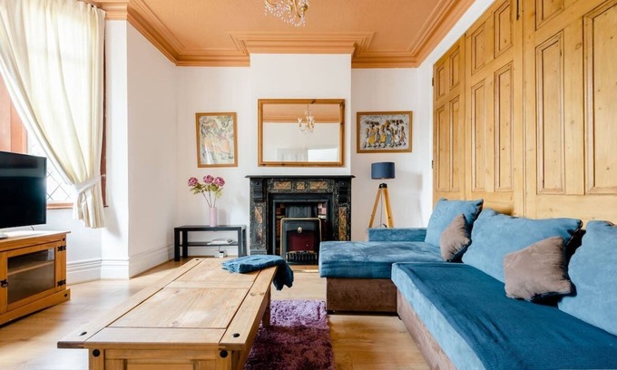 Dartford House | Explore Our Refurbished Victorian House with Spa & Hot Tub