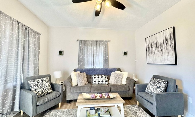 Shelbyville House | Modern 2 Bedroom Home in Shelbyville with Family Amenities