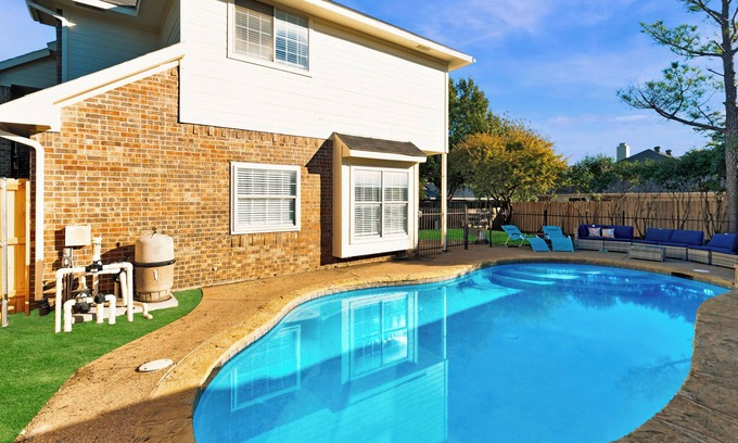 Lewisville House | Newly remodeled 5BR 3 Bath 15 min to DFW airport