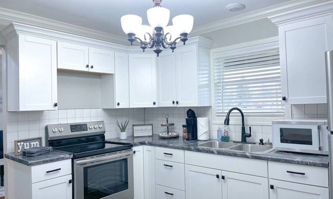 Acton House | Cozy Home Minutes from Downtown with Family-Friendly Amenities