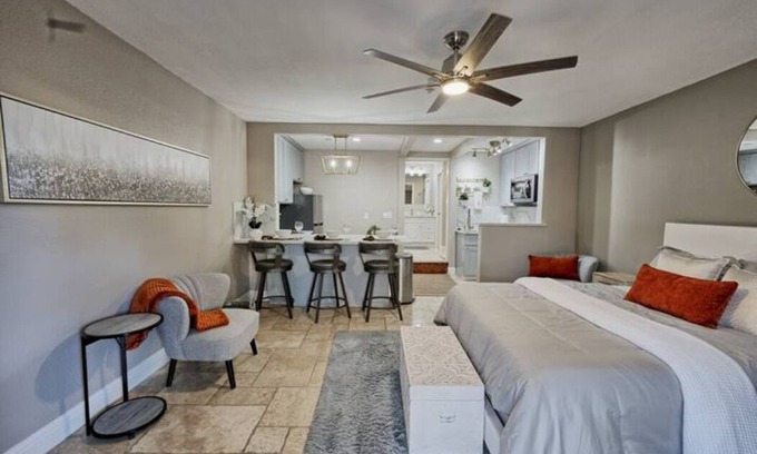 Livermore Apartment | Inviting Livermore Studio with Hot Tub & Breakfast Included