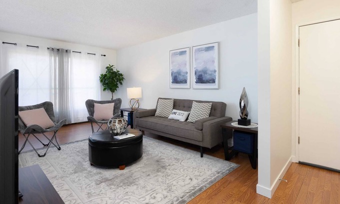 Fort McMurray Apartment | Renovated 2BR Retreat with Kitchen & Parking Near NLRHC