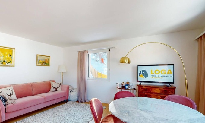 St. Moritz Apartment | Beautifully Updated 3½ Room Apartment with Modern Amenities