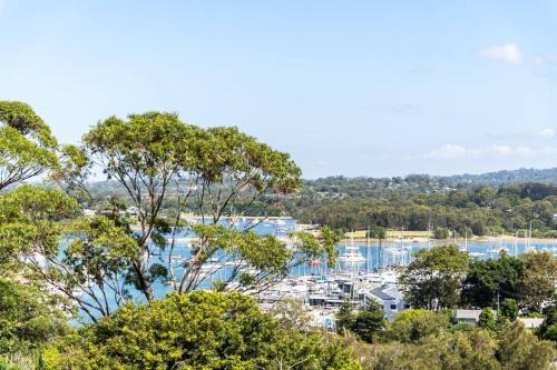 Newport House | Renovated Home with Pittwater Views & Hot Tub in Newport