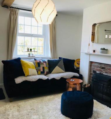 Upton Scudamore House | Romantic 4-Star Cottage with Ocean Views Near Longleat