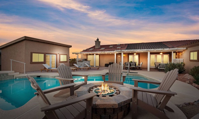 River Mountain House | Discover a Cozy 5BR Retreat with Pool & Mountain Views