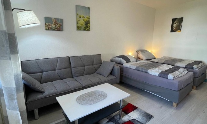Bad Griesbach-Therme Apartment | Modern Apartment Retreat with Large Balcony & Pool Access