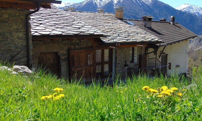 Stroppo Apartment | Renovated Mountain House Retreat at Mt. Nebin - 10/10 Rated