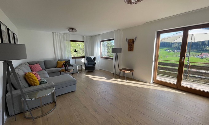 Tonbach Apartment | 🏡 Newly renovated apartment, ideal for families on the edge of the forest.