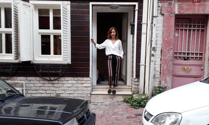 Balat Apartment | Modern Studio Apartment with Spa & Hot Tub Amenities