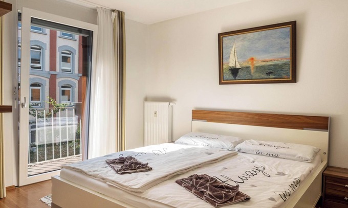 Radolfzell am Bodensee Apartment | Modern Apartment “Ferienwohnung bei Marta” with Balcony & Ocean View