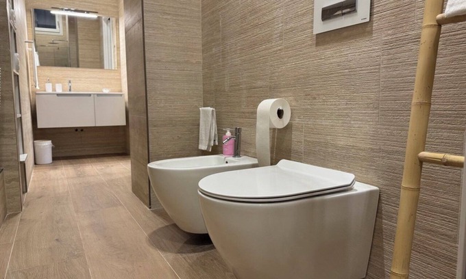 Cernobbio Apartment | Newly renovated apartment with a large garden and view of Lake Como!
