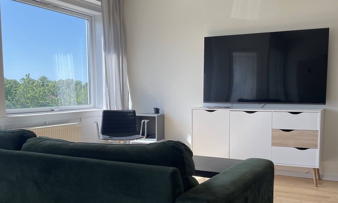 Rødovre Apartment | Renovated Apartment Near City Center with Spa & Hot Tub