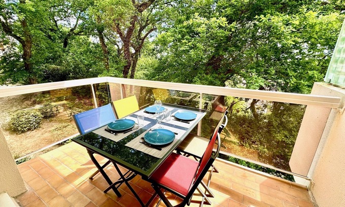 Arcachon Apartment | Renovated Apartment with Pool, Steps from the Beach