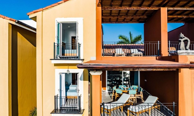 Rio Seco Apartment | Beachfront 3-Bed Condo on Exclusive Langosta Beach - Rated 10/10