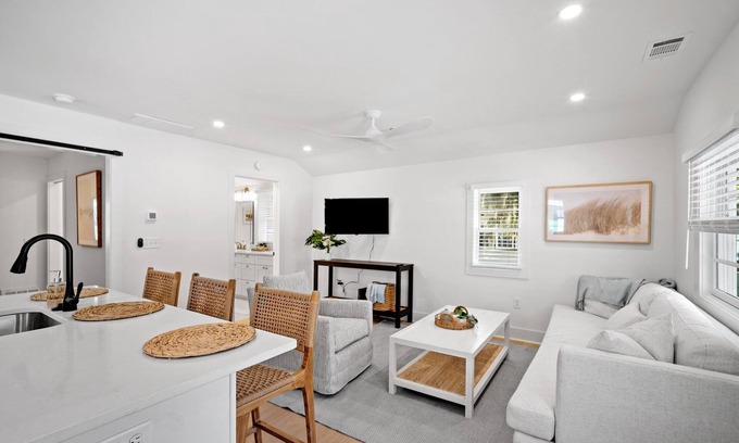 Northwest Quadrant House | Ocean View Coastal Cottage - Downtown Beaufort Awaits You