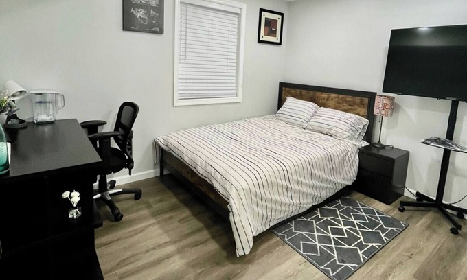 Annandale House | Renovated Double Bedroom with Kitchen & Private Bath