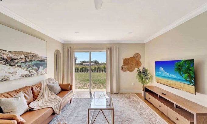 Harbour Heights House | Newly Renovated Retreat Central to I-75 & Downtown