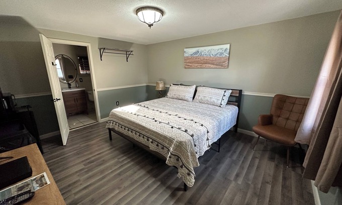 Walden Hotel | Newly Renovated Caribou Crossing Room with Breakfast Included