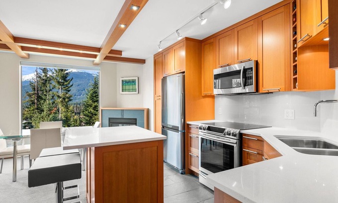 Upper Village Condo | Experience the Ultimate Ski-In/Ski-Out Condo with Spa Amenities