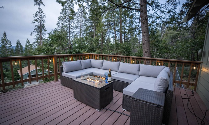 Mi-Wuk Village Cabin | Experience a Newly Renovated Cabin with Spa & Hot Tub