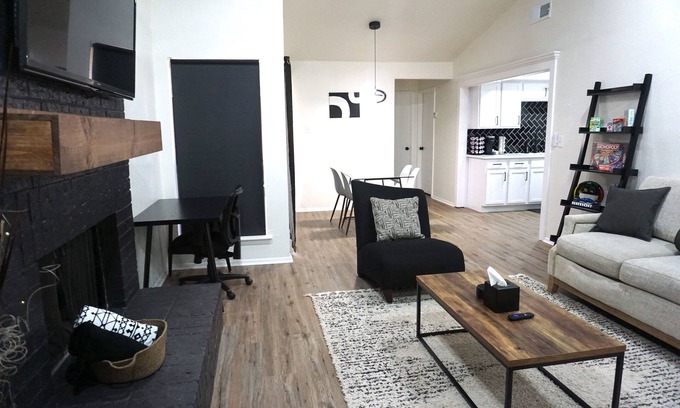 Garland House | Newly Updated Cozy Home
