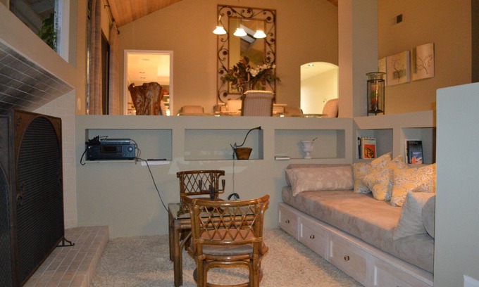 Harbor Ridge House | Newport Beach Hideaway: Relaxing Spa & Grand Piano Retreat