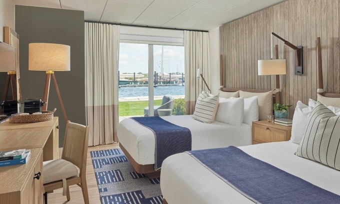 Goat Island Hotel | Newport Harbor Gem: Unmatched Views, Scenic Walk to Downtown | 2 Waterview Room
