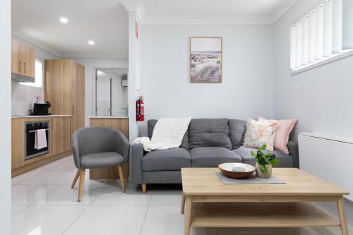 Rocklea Apartment | Discover a New Listing from Super Host Today